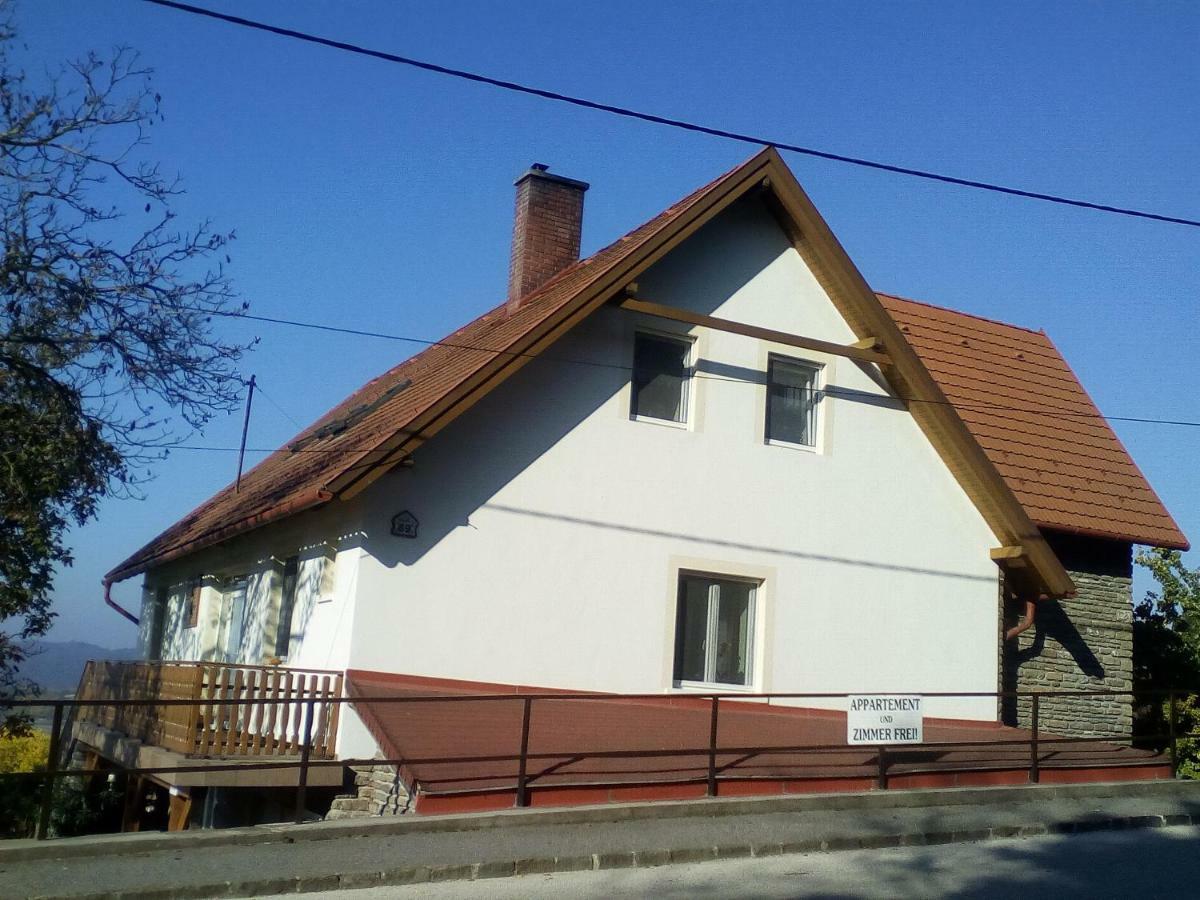 Jazmin Apartman Тихань Екстер'єр фото